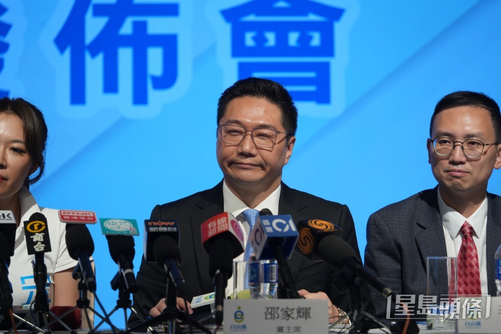 自由黨主席、立法會議員邵家輝。吳豔玲攝