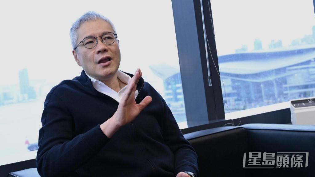 管浩鳴認為政府招標不應只考慮價錢。資料圖片