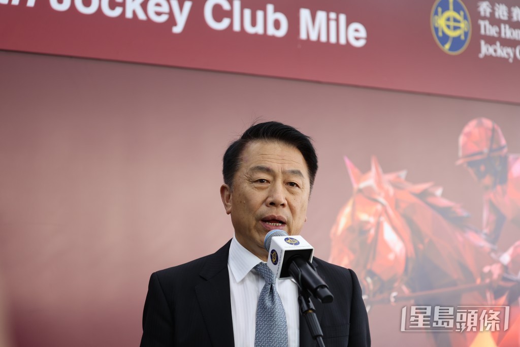 姚本輝賽後接受傳媒訪問。