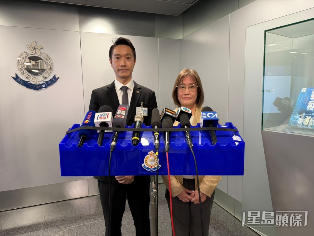 商業罪案調查科警司朱銘麟(右)及積金易平台有限公司總經理吳潤茵(左)見記者。曾志恆攝 商業罪案調查科警司朱銘麟(右)及積金易平台有限公司總經理吳潤茵(左)見記者。曾志恆攝