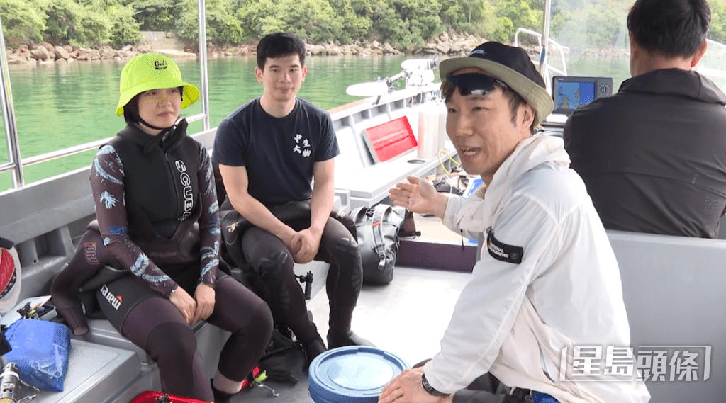 曾令銘與研究團隊一同出海考察。 港台圖片