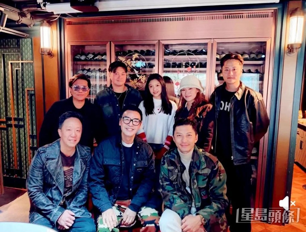 王嘉明和B哥哥及袁偉豪交情非淺。