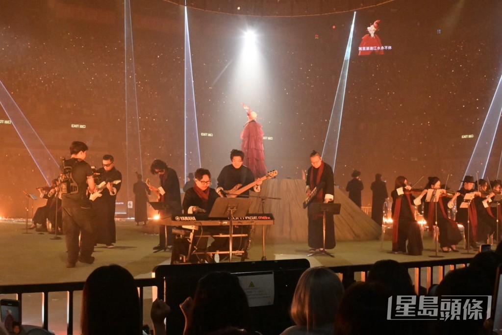 演出製作認真。 演出製作認真。