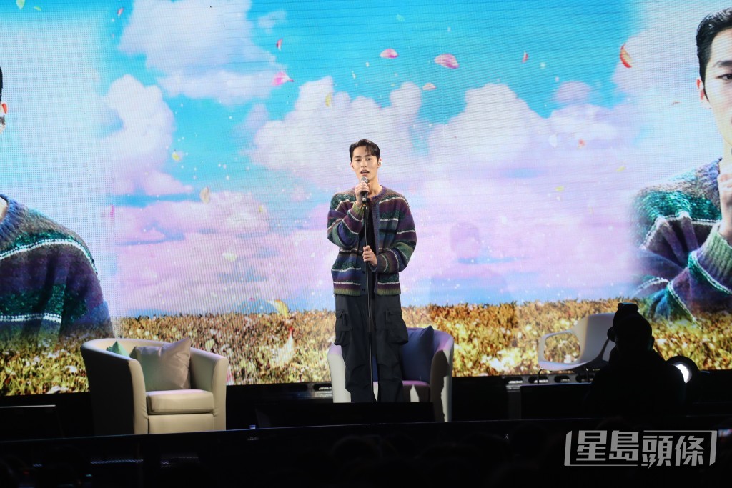 李宰旭在尾聲時再唱一曲《TOM BOY》。