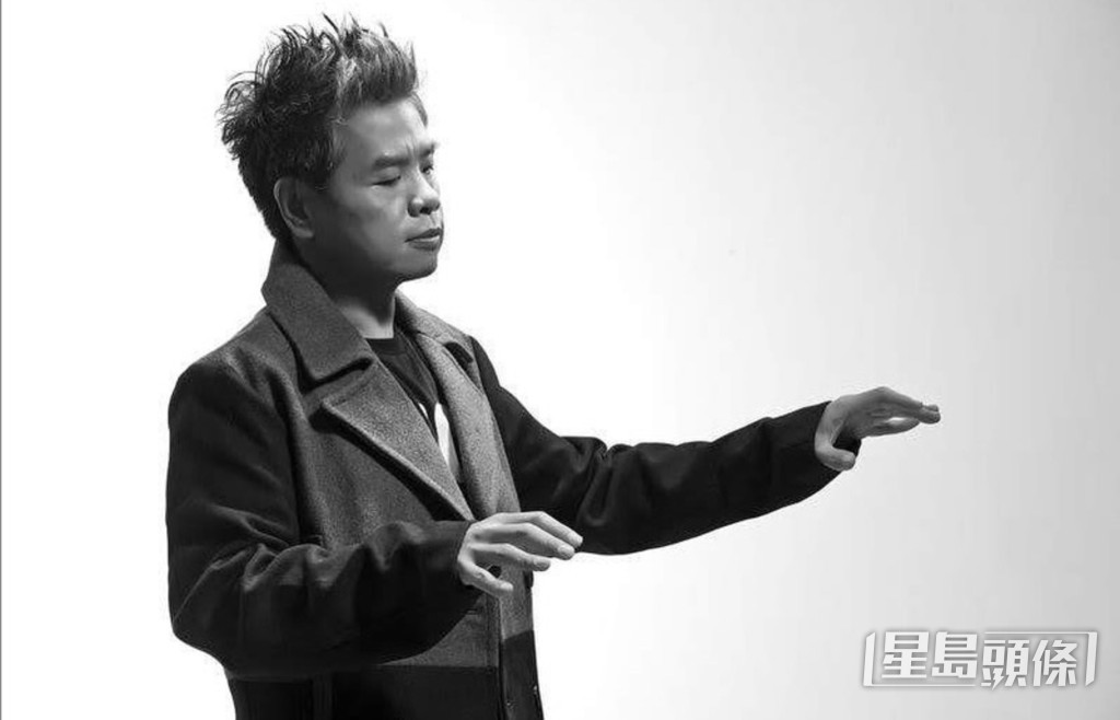 雷有輝晒舊照悼隊友Gary。