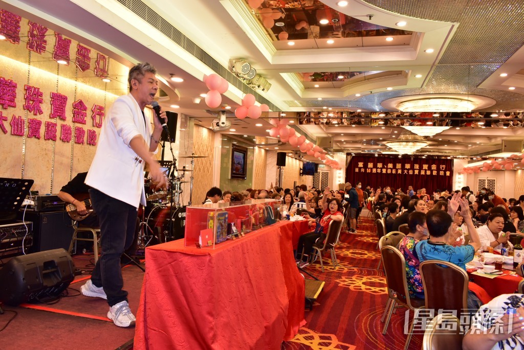 彭皓鋒擅長搞下氣氛。