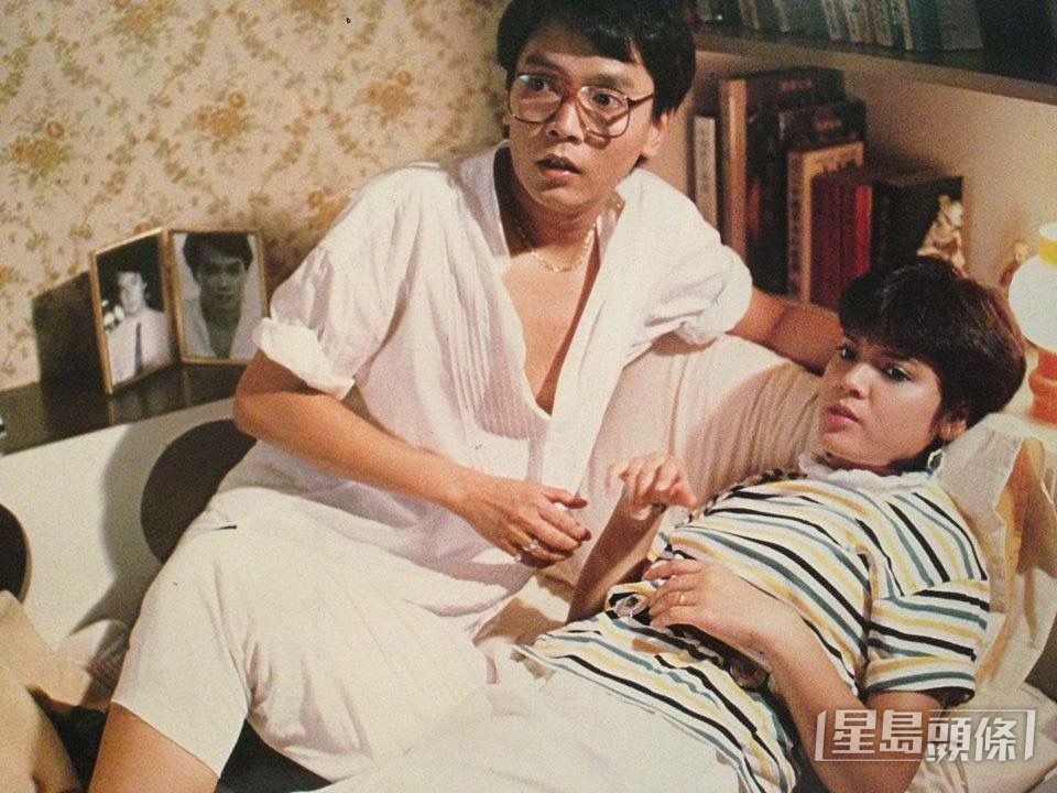 露雲娜(右)同賈思樂係多年老拍檔，感情好深厚。