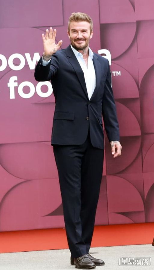 51歲依然咁靚仔。 51歲依然咁靚仔。