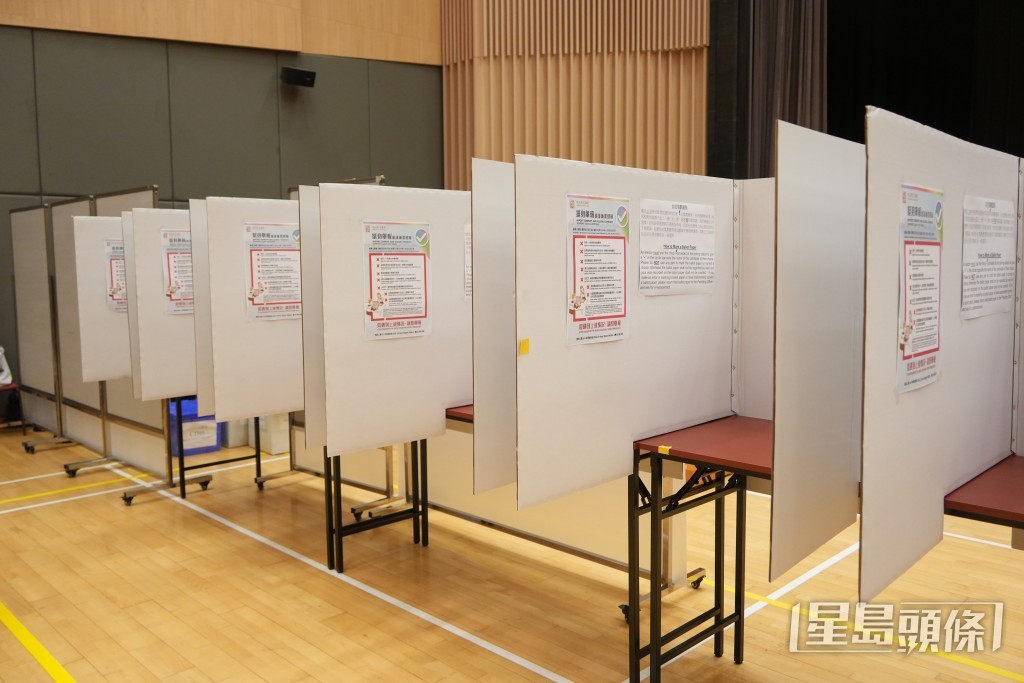 區議會選舉投票站。吳艷玲攝