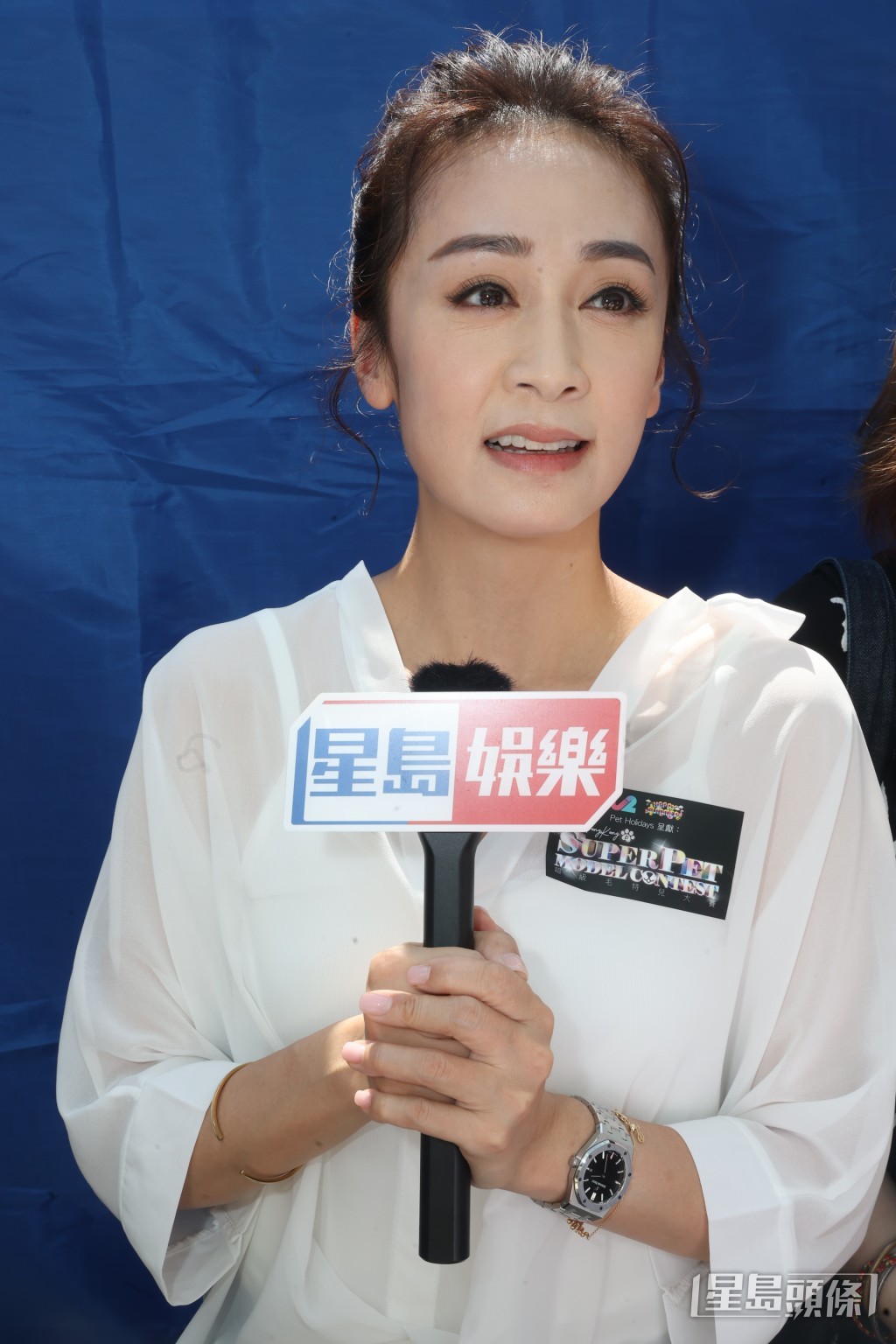 黃心美坦言因被傳媒追問妹妹私事而感極大壓力。 黃心美坦言因被傳媒追問妹妹私事而感極大壓力。