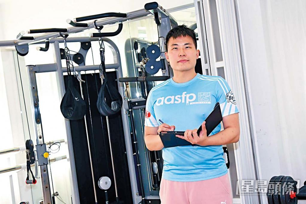 運動公關邱益忠建議當局成立由商界、政府及體育界組成的委員會，商討沙灘市場化的具體細節。