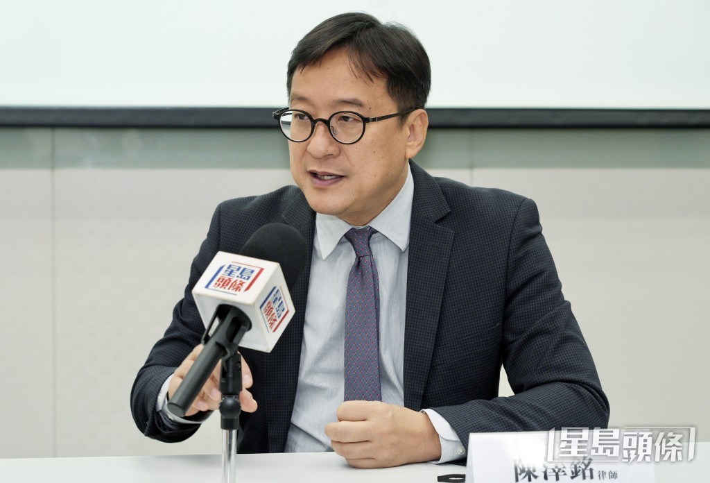 陳澤銘指截至3月20日，署方共接獲464宗與宏福苑火災有關的法援申請。資料圖片