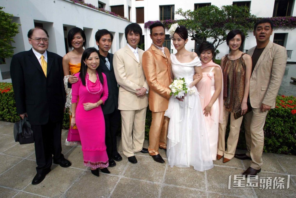 吳鎮宇2002年在曼谷舉行婚禮，好友黃子華、張達明、劉青雲及郭藹明等現身。