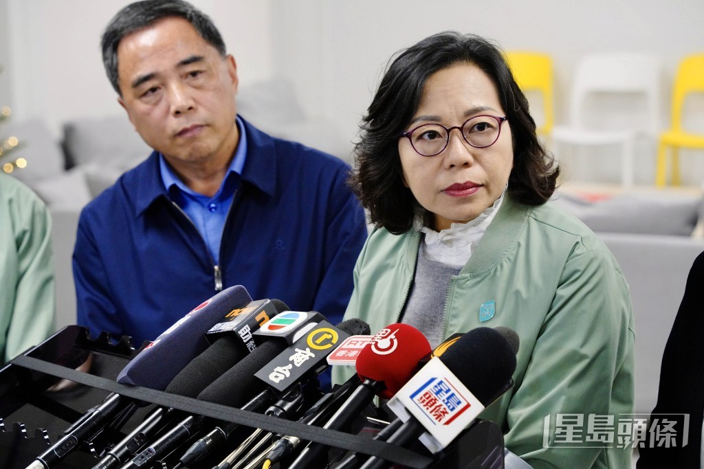 麥美娟表示,當局正與發展局合作,聯繫專業團體,協助受影響的業主或法團重新審視其維修工程。 麥美娟表示,當局正與發展局合作,聯繫專業團體,協助受影響的業主或法團重新審視其維修工程。