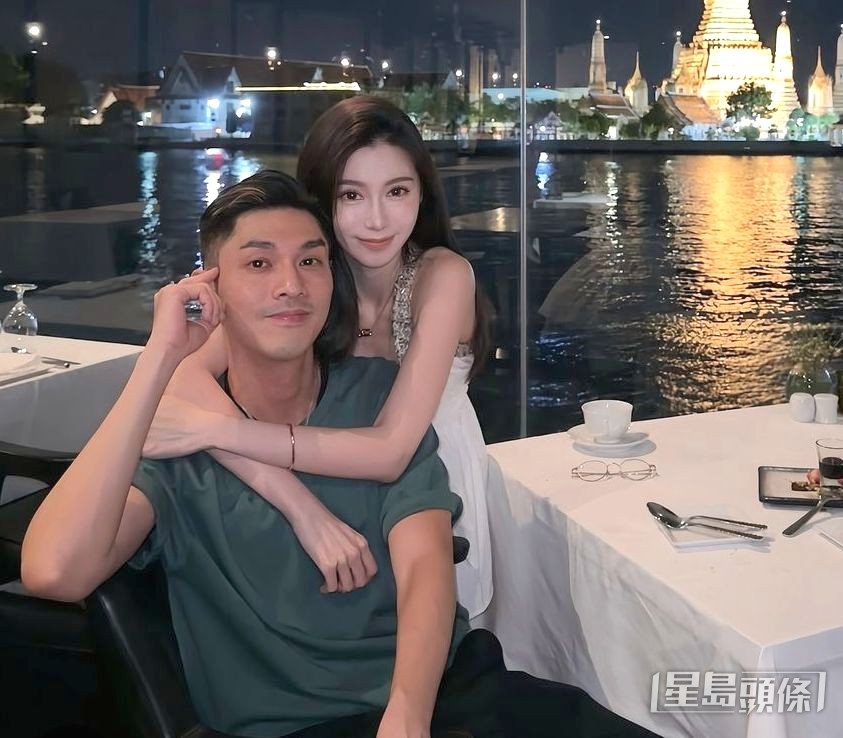 老婆Joann年紀細關楚耀11年。