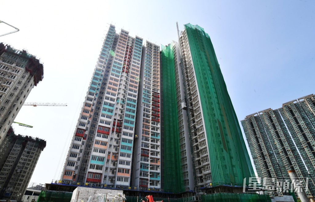 招國偉認為，現時資助出售房屋單位面積封頂280呎只是起步，仍有空間再提高至300多呎。