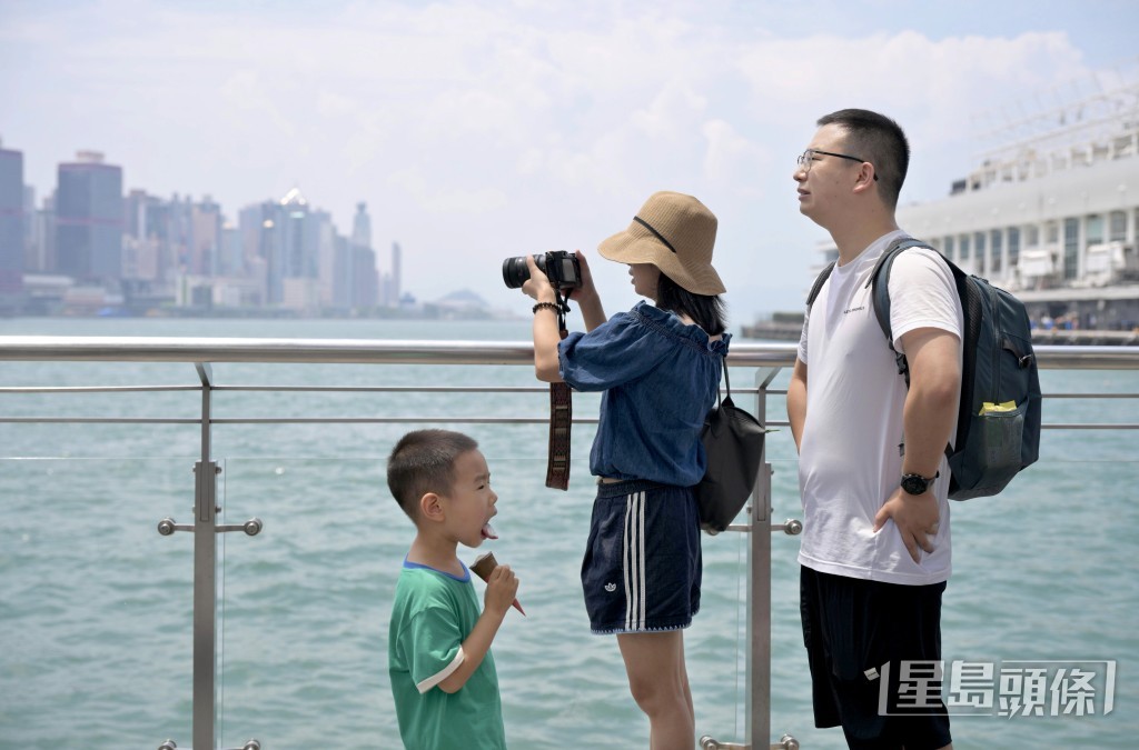 香港出生人數首度跌穿3萬，創1960年代以來新低。