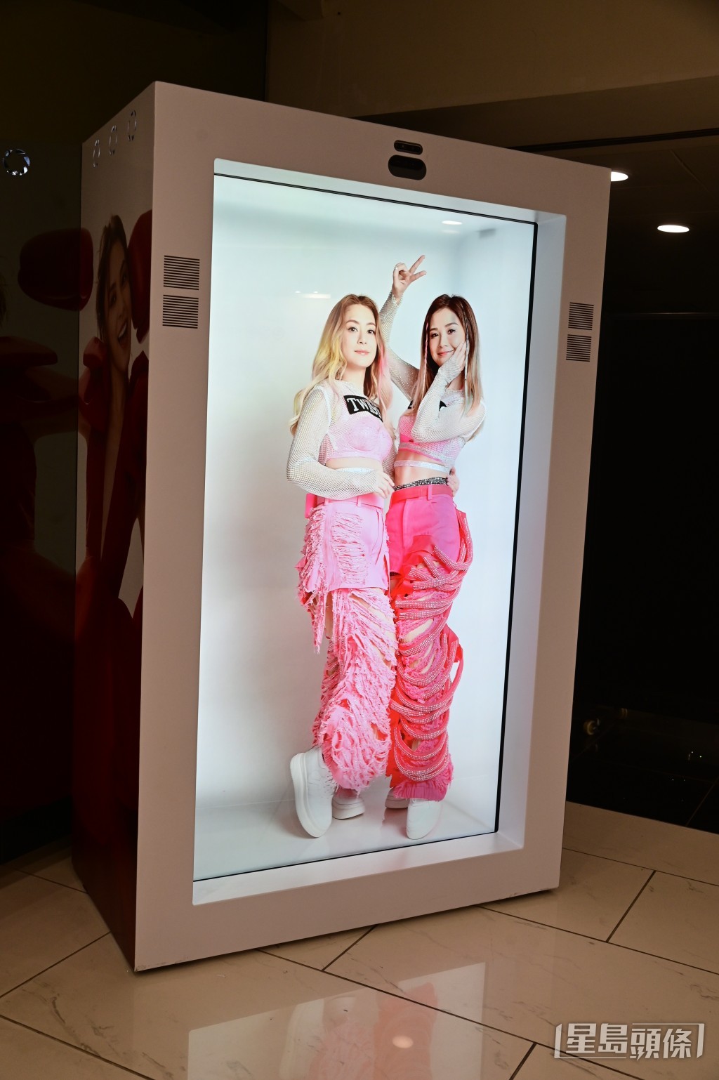 Twins於紅館舉行14場《TWINS SPIRIT演唱會》。