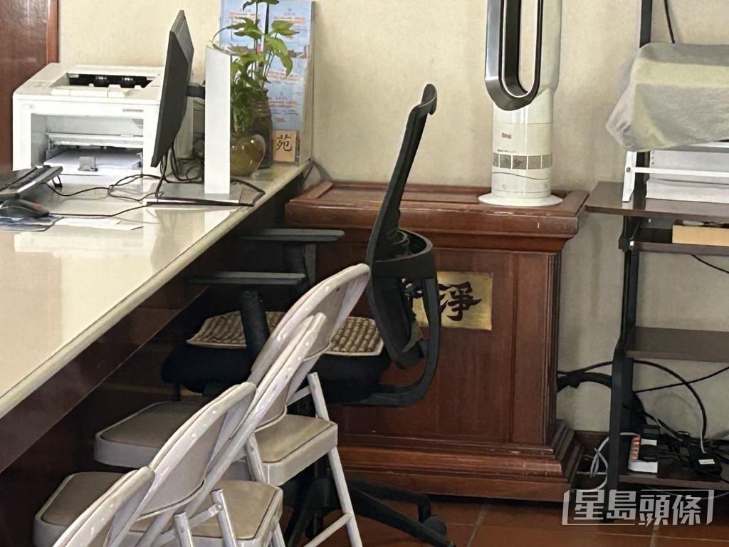香油箱被盜捐獻金。 香油箱被盜捐獻金。