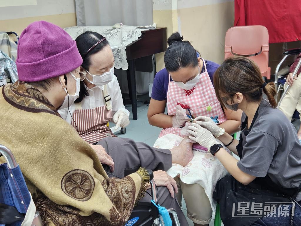 吳詠珊定期為單親及基層婦女舉辦專業美甲師培訓課程。 受訪者提供