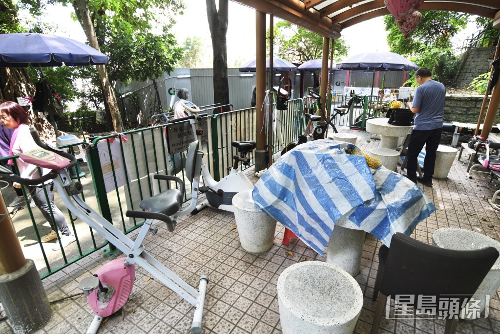 主教山僭建康樂設施惹霸佔官地爭議。 主教山僭建康樂設施惹霸佔官地爭議。