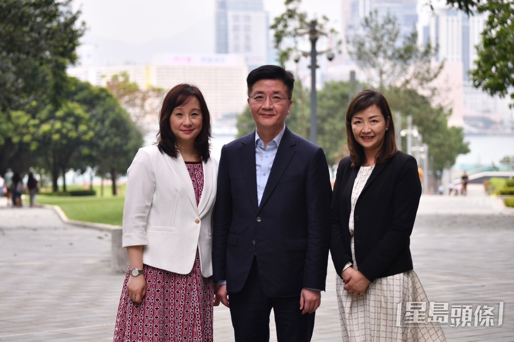 3名兒童事務委員會非官方委員對《強制舉報虐待兒童條例草案》表示支持。陳極彰攝