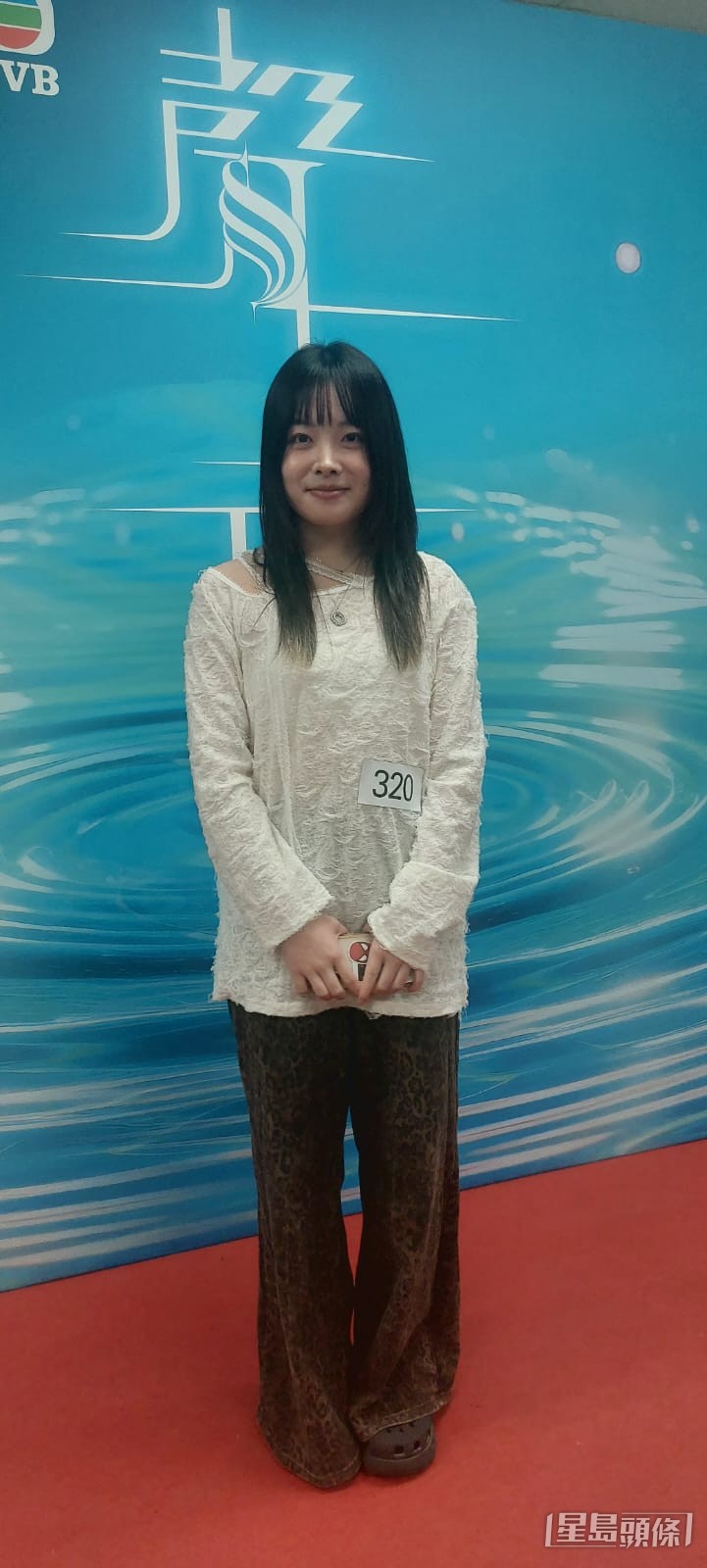 現時就讀大學的柯雨霏,表示現在等待考試,今次參與比賽等於搵工。 現時就讀大學的柯雨霏,表示現在等待考試,今次參與比賽等於搵工。