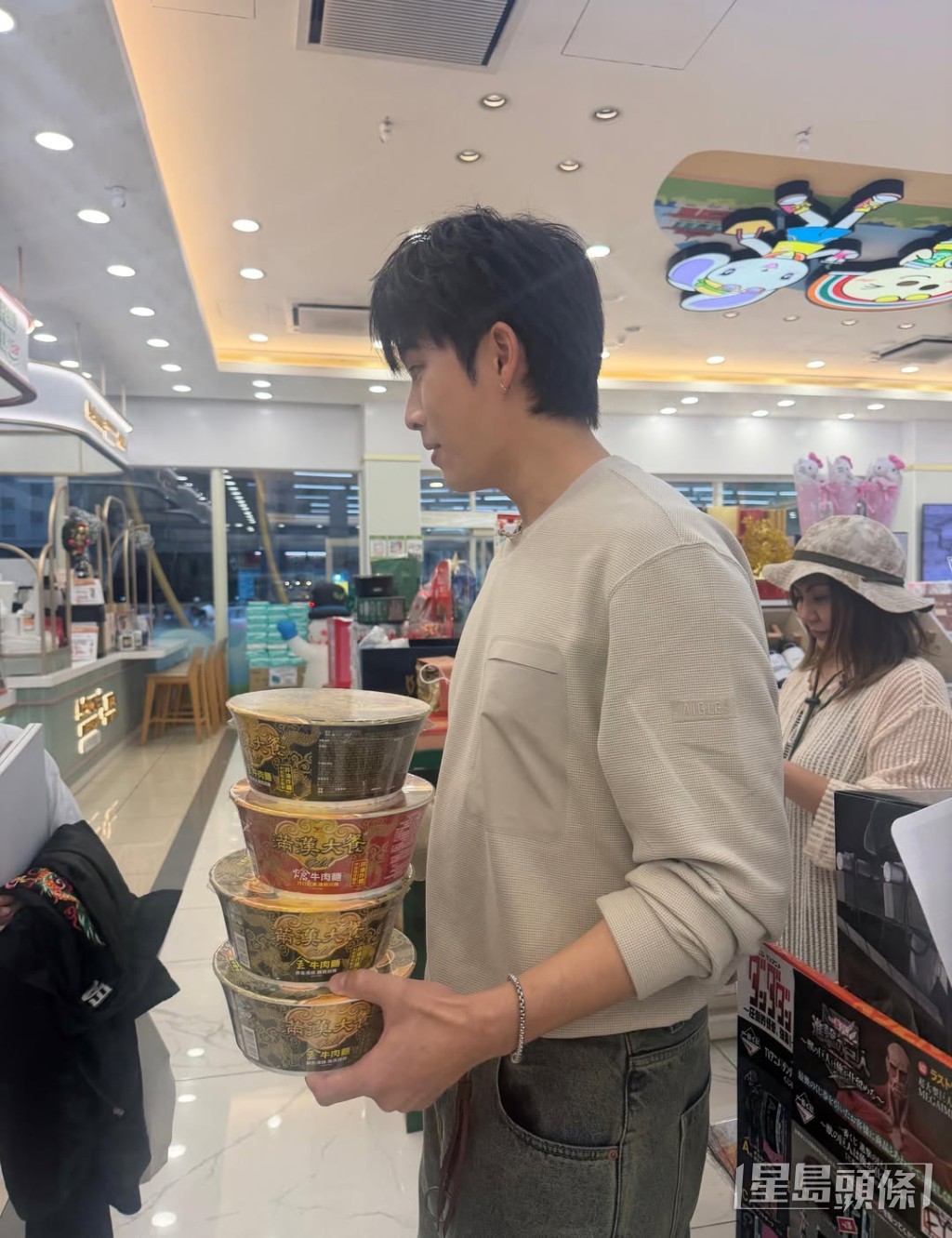 Phoebus拍攝ViuTV節目《煮個麵你食》。 Phoebus拍攝ViuTV節目《煮個麵你食》。