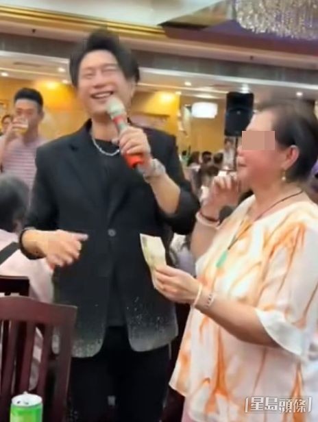 欲拒還迎唔恰當。 欲拒還迎唔恰當。