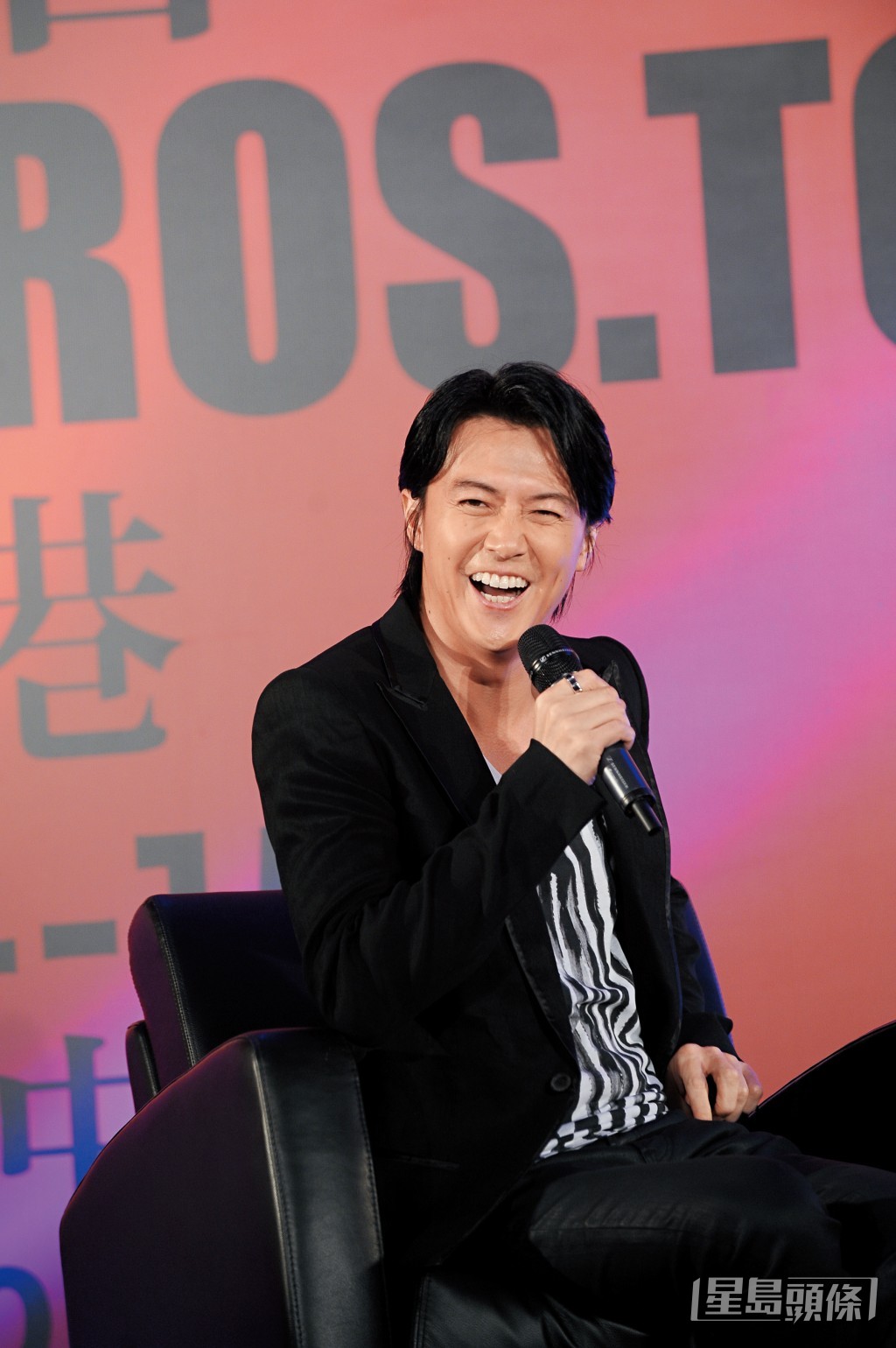 福山雅治2014年來港開唱。 福山雅治2014年來港開唱。