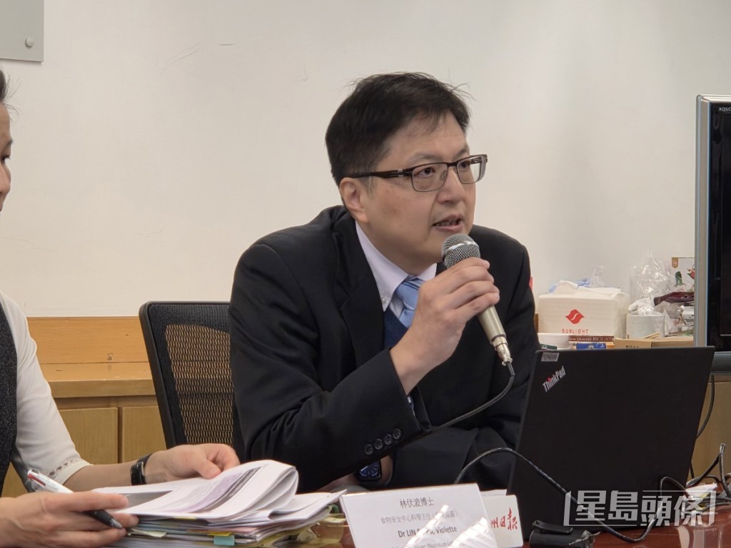 食安中心顾问医生 (社会医学)(风险评估及传达)张勇仁。赵克平摄 食安中心顾问医生 (社会医学)(风险评估及传达)张勇仁。赵克平摄