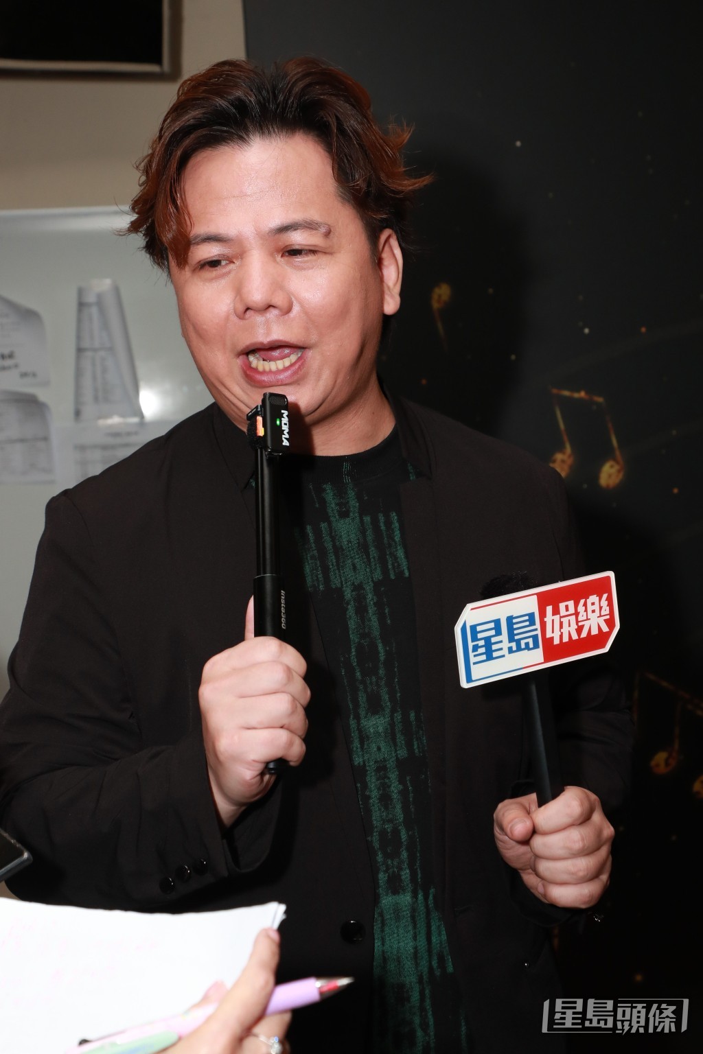 伍仲衡同場見到楊千嬅不會尷尬。 伍仲衡同場見到楊千嬅不會尷尬。