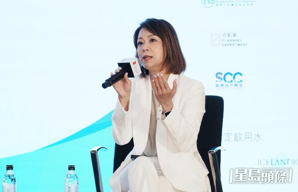 高力香港研究部及零售顧問主管李婉茵建議，興建兼顧生活及醫療照顧需要的「綜合式長者住屋」。
