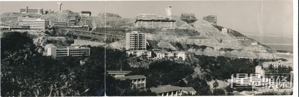 香港中文大學擁有本地唯一大型粗獷建築群。 香港中文大學擁有本地唯一大型粗獷建築群。
