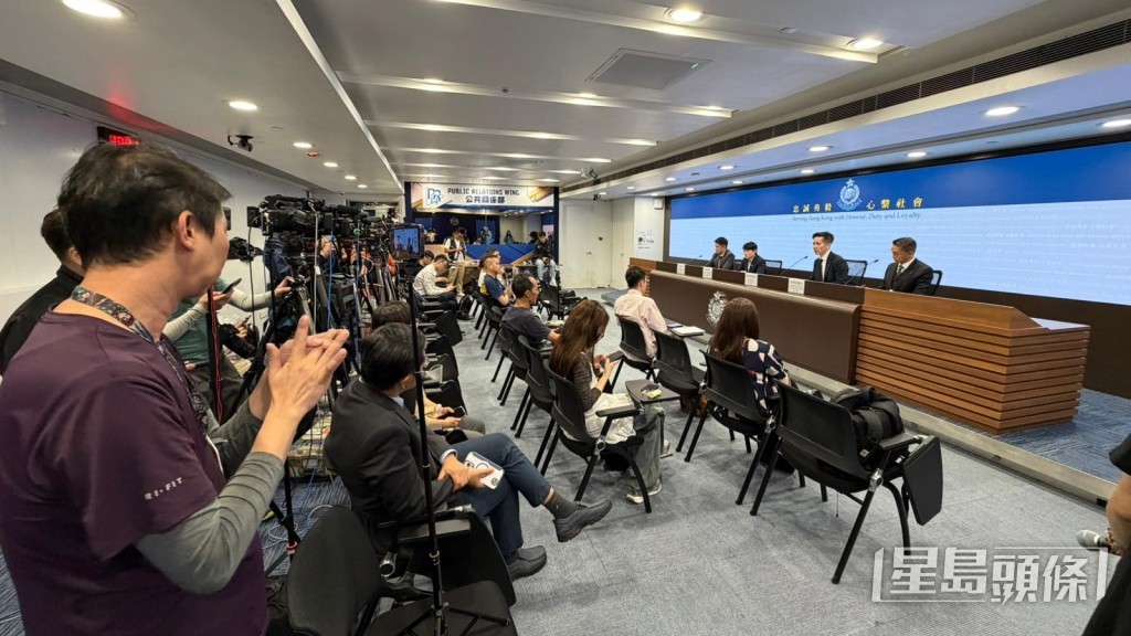 警方及醫管局代表今日見記者交代案情及事件進展。曾志恆攝 警方及醫管局代表今日見記者交代案情及事件進展。曾志恆攝