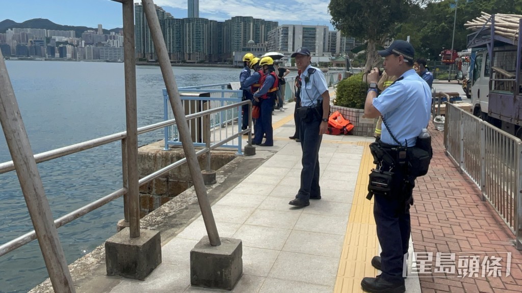 警員到場調查。楊偉亨攝