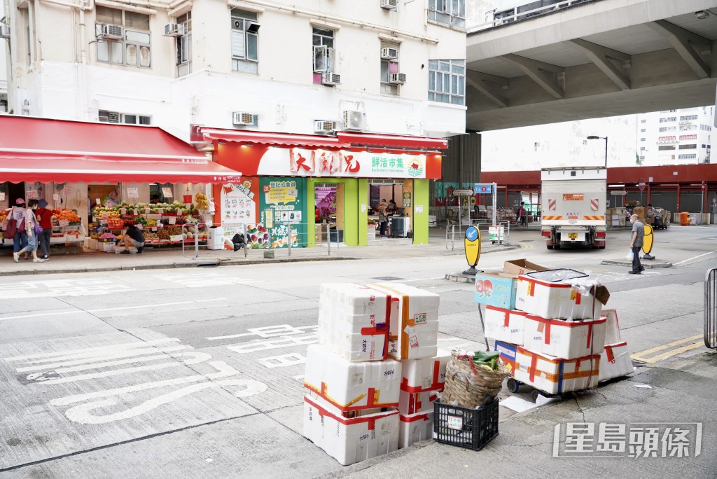 在公眾地方亂拋垃圾、吐痰等定額罰款則提高至3,000元。資料圖片