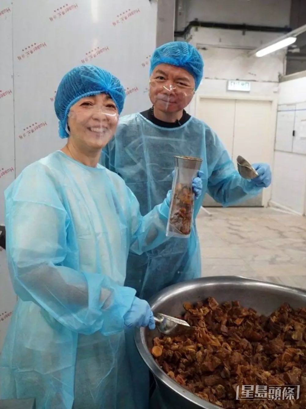 苑仔在內地做過包裝熟食生意。 苑仔在內地做過包裝熟食生意。