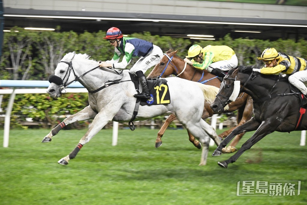 「电玩精英」上仗在谷草千二米赢出在港首场头马。