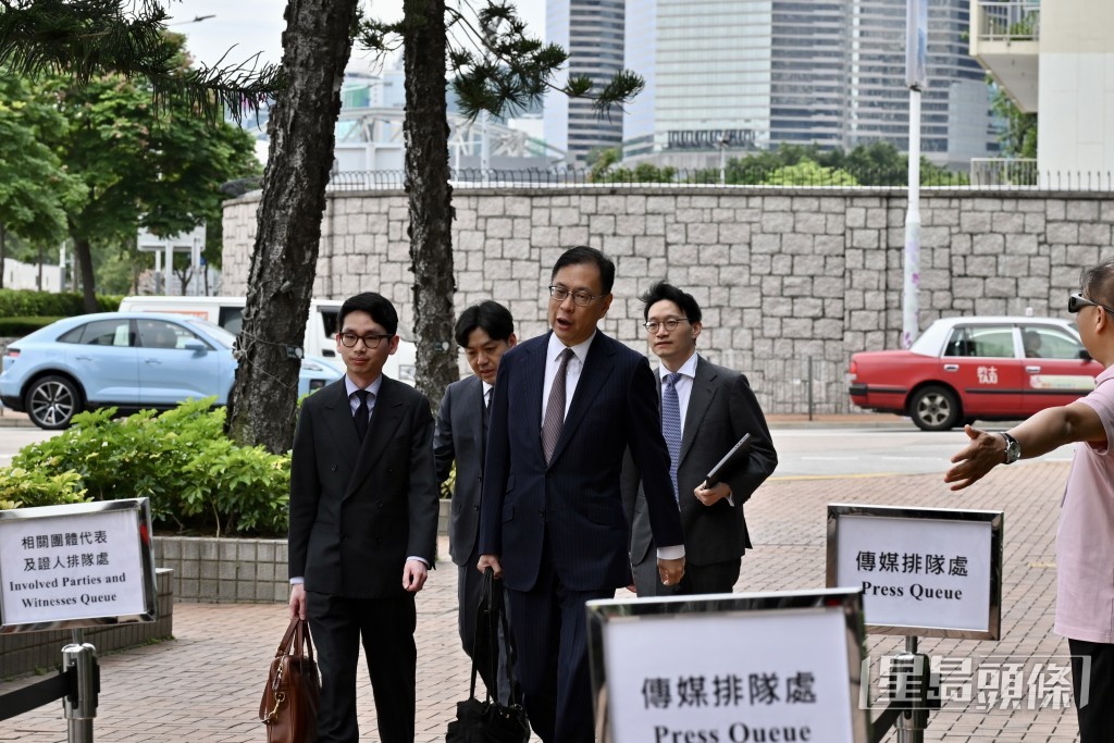 獨立委員會法律團隊。