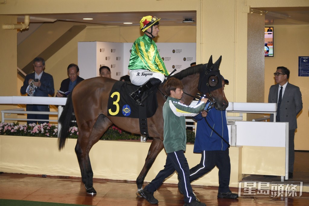 「奇異歡星」明日轉戰田草千二米。