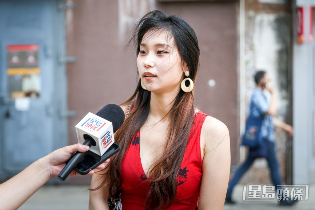 雲南旅客方小姐表示,「你們本地人司空見慣的地方,對我們來說很特別。」 雲南旅客方小姐表示,「你們本地人司空見慣的地方,對我們來說很特別。」