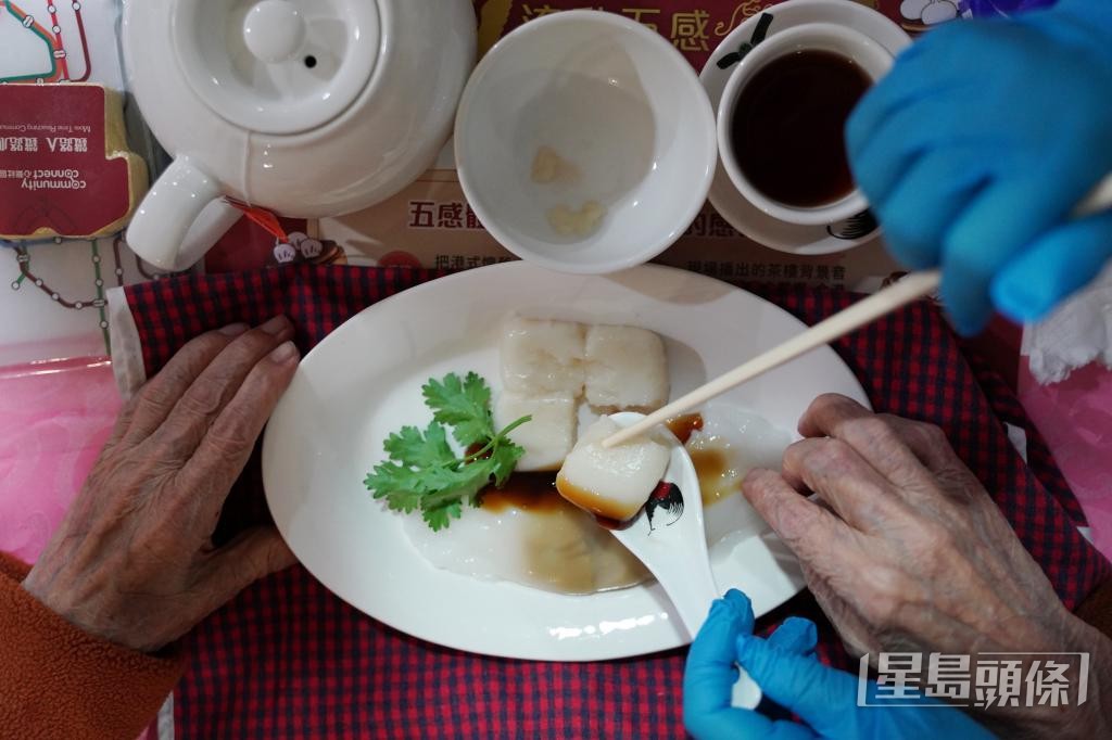 近年有连锁饮食集团加入制造软餐。