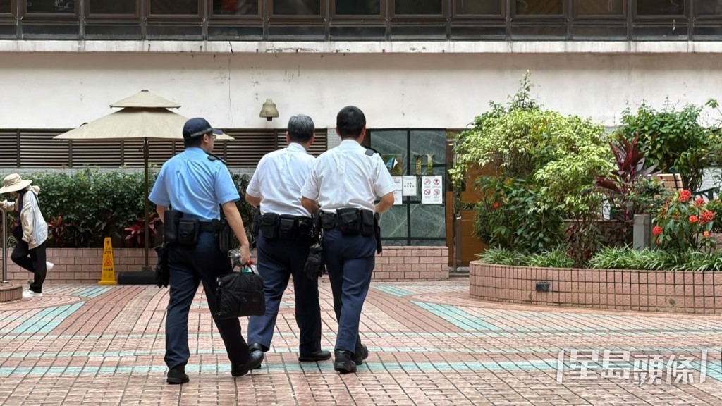 警員到場調查。梁國峰攝 警員到場調查。梁國峰攝