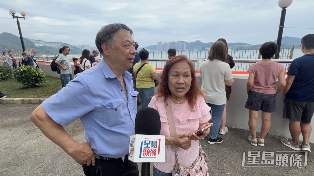 張氏夫婦在未掛8號波前已乘車到杏花邨觀浪。