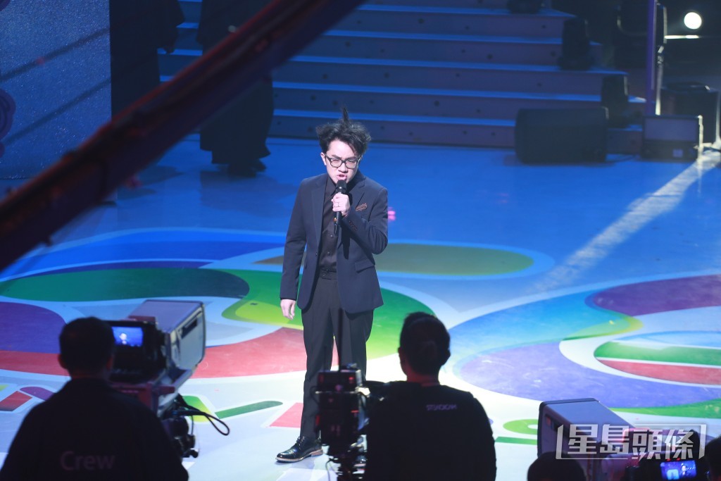 王祖藍扮「淋作」非常似。