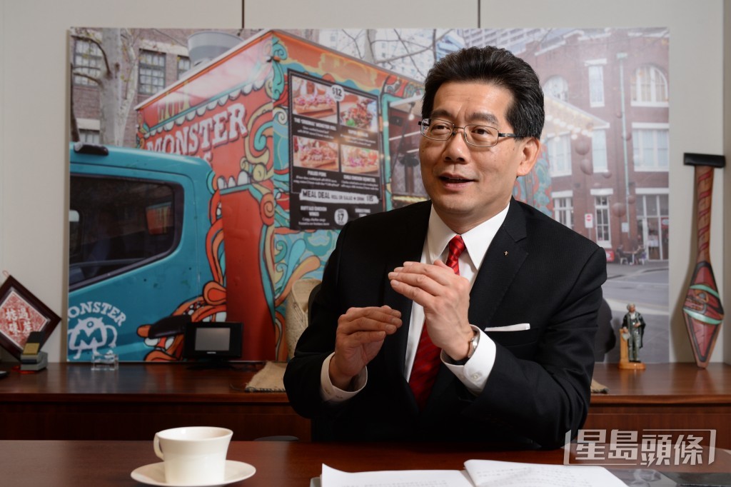 蘇錦樑生前曾接受《星島》專訪。資料圖片