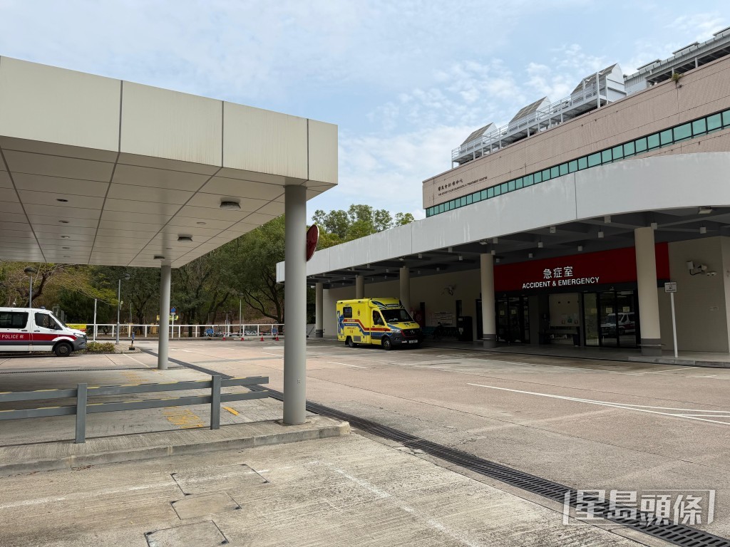 男工人被送往大埔那打素醫院,惜經搶救後不治。 男工人被送往大埔那打素醫院,惜經搶救後不治。