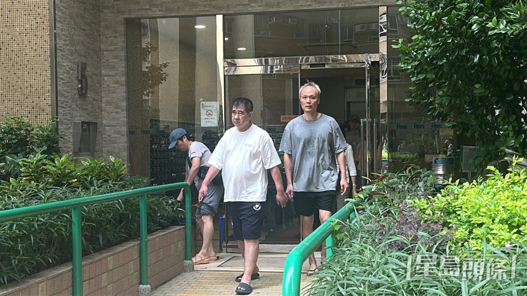 將軍澳康盛花園第五座一度停用三部升降機,令居民大嘆不便。劉漢權攝 將軍澳康盛花園第五座一度停用三部升降機,令居民大嘆不便。劉漢權攝