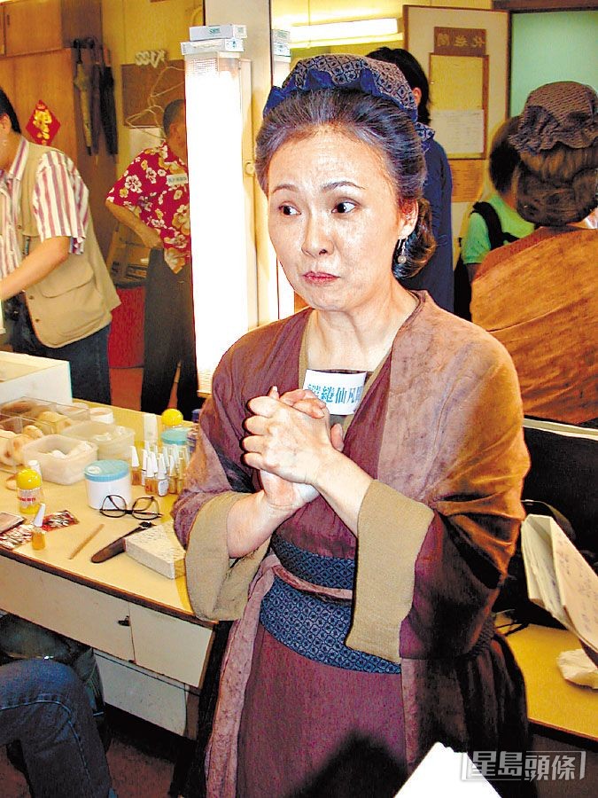雪妮宜古宜今。 雪妮宜古宜今。